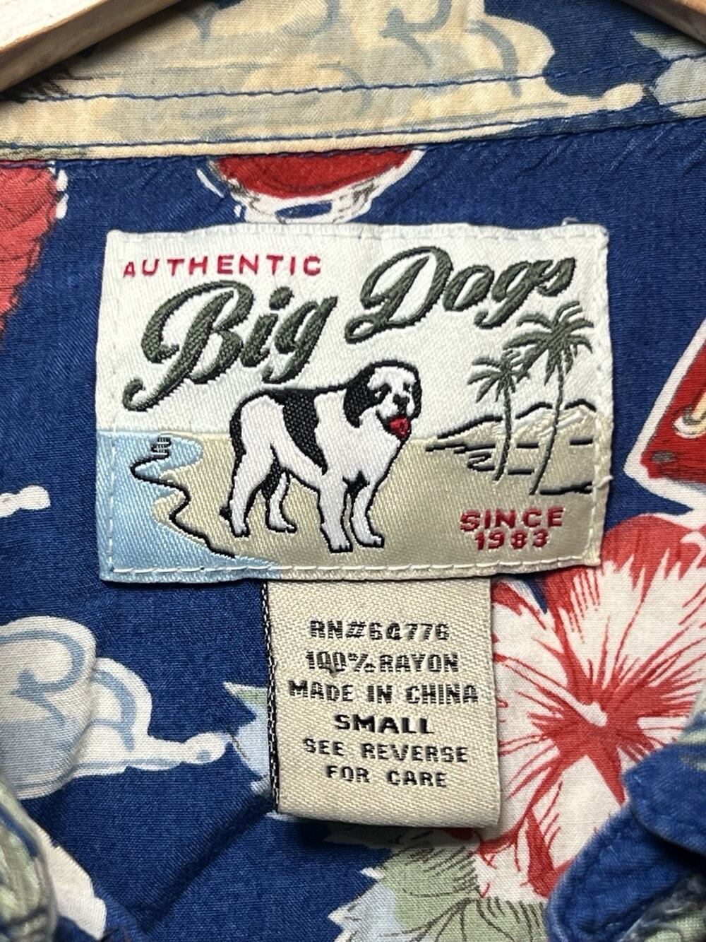 Big Dogs Men's Small Short-Sleeve Lava Lounge Print 100% Rayon Hawaiian Shirt